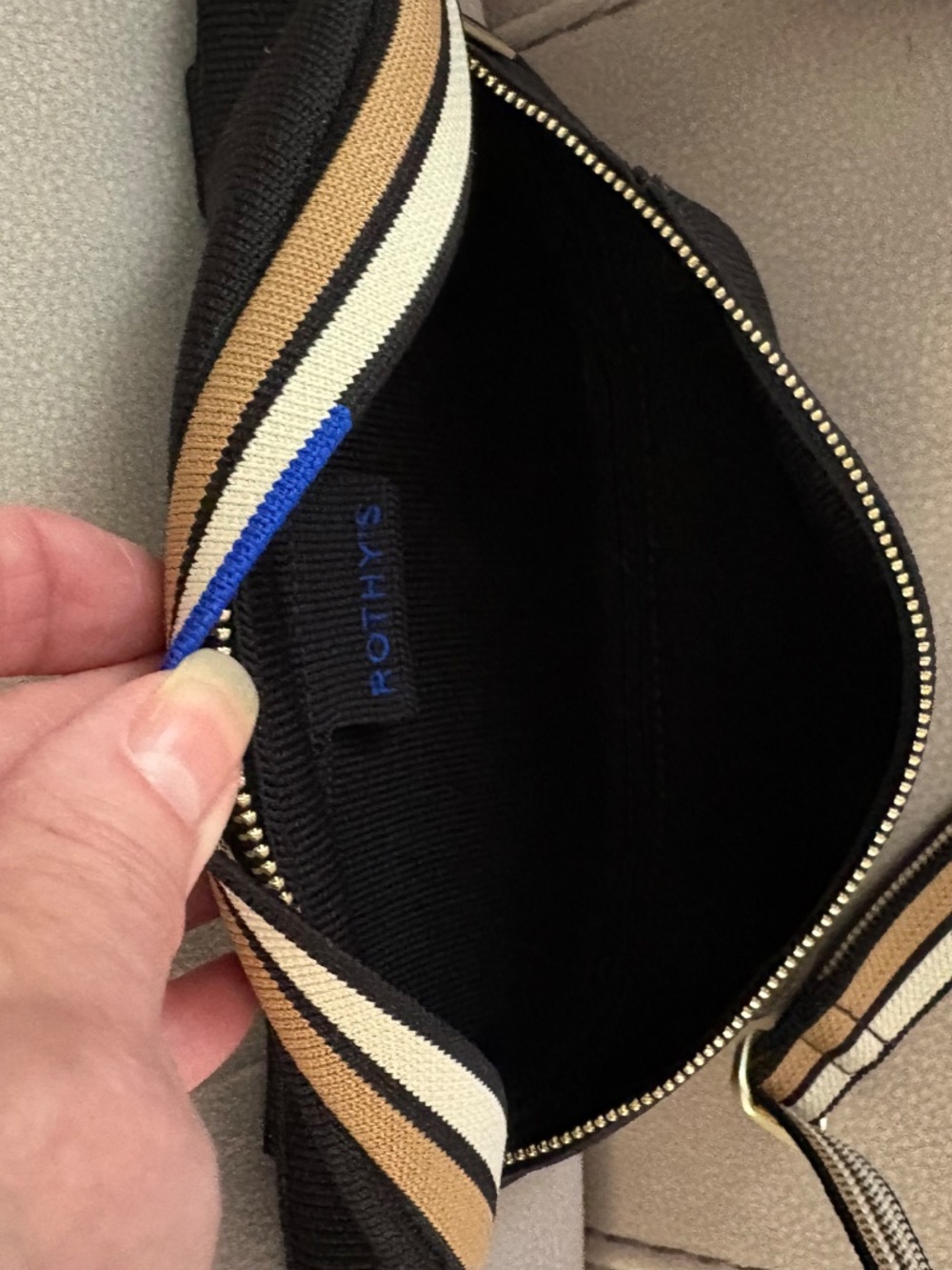 Rothy’s Belt Bag/ Crossbody - Picture 3 of 3